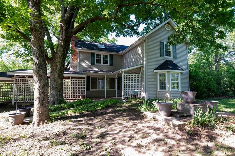 38305 E Faulkenberry Rd, Lone Jack, MO 64070