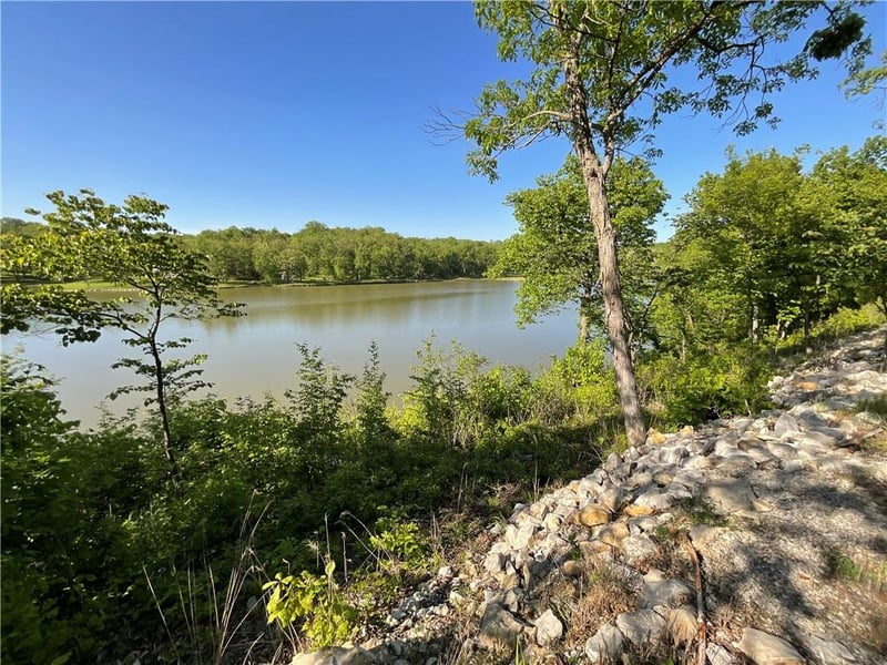 Lakecrest Dr, Excelsior Springs, MO 64024