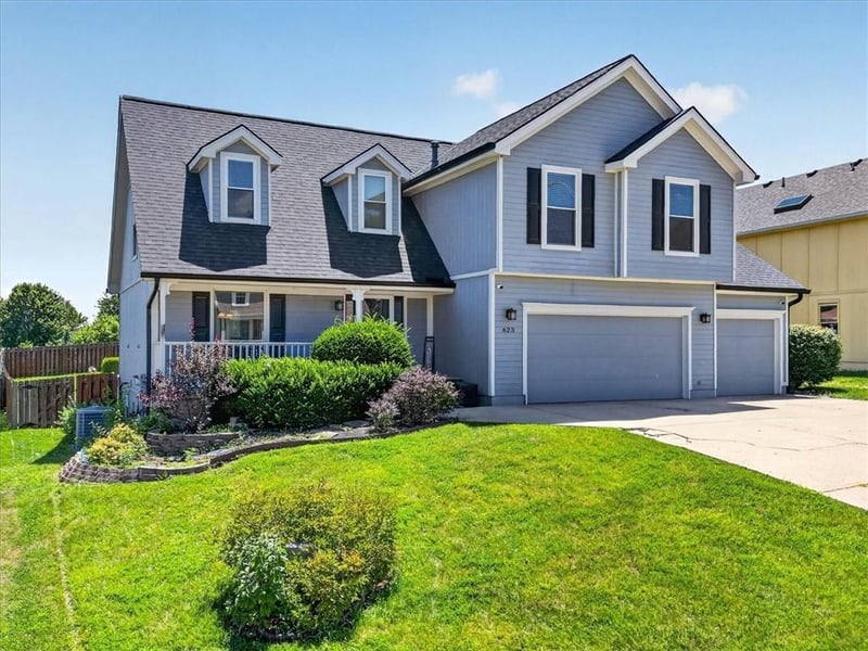 623 NE 94th Ter, Kansas City, MO 64155
