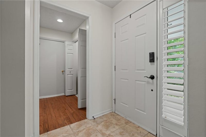 12595 Broadmoor St, Overland Park, KS 66209