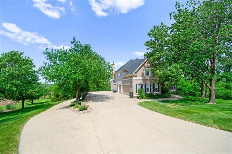 6 River Rg, St Joseph, MO 64507