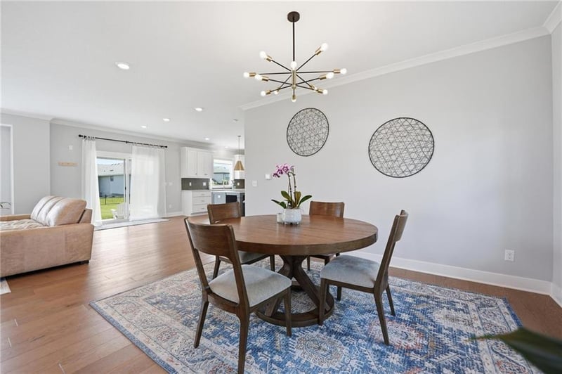 2063 NW O'brien Rd, Lee's Summit, MO 64081