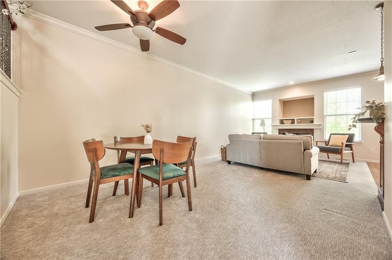 16164 Linden St, Overland Park, KS 66085