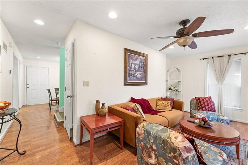 3435 Euclid Ave, Kansas City, MO 64109