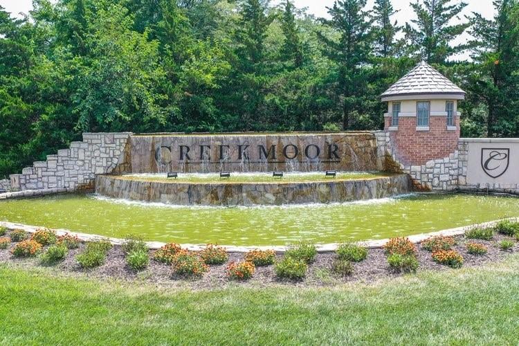 779 Creekmoor Dr, Raymore, MO 64083
