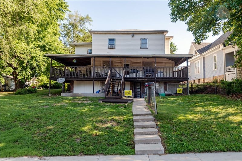 1125 Atchison St, Atchison, KS 66002