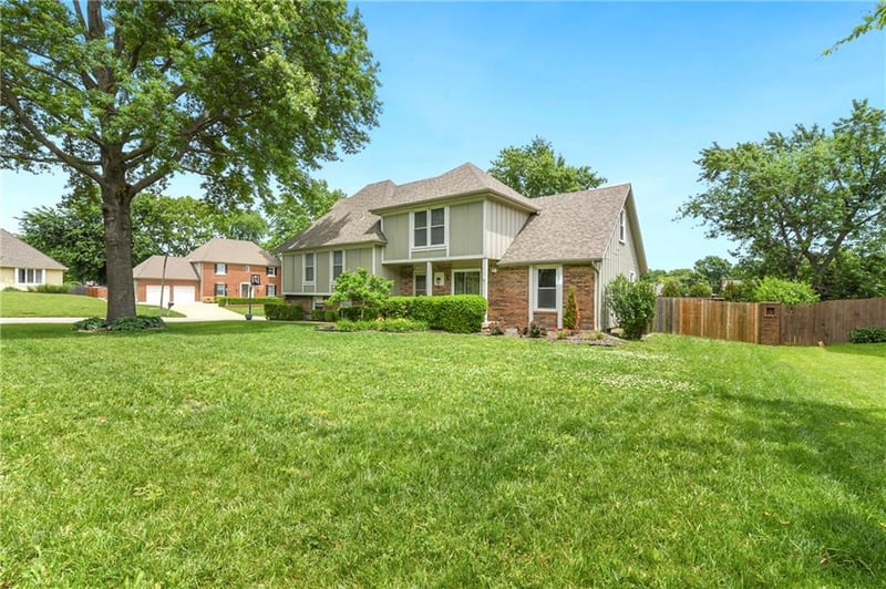 10119 Earnshaw St, Lenexa, KS 66215