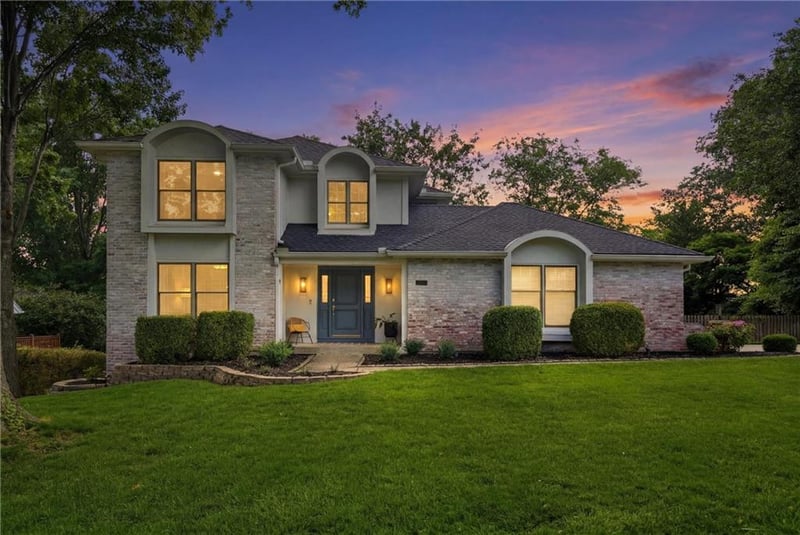 11904 Aberdeen Rd, Leawood, KS 66209
