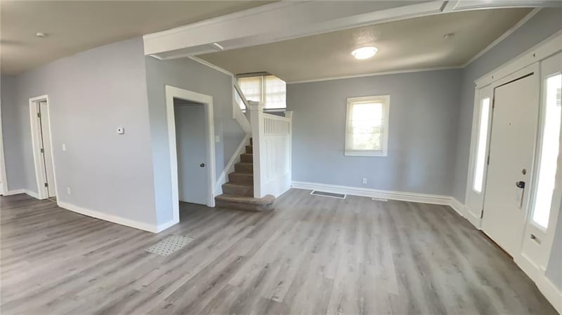4440 Olive St, Kansas City, MO 64130