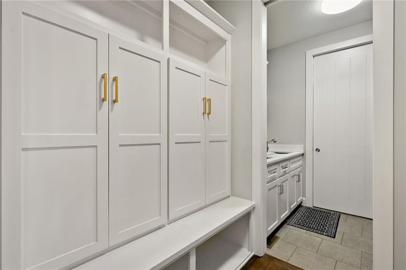 3109 W 156th St, Overland Park, KS 66224
