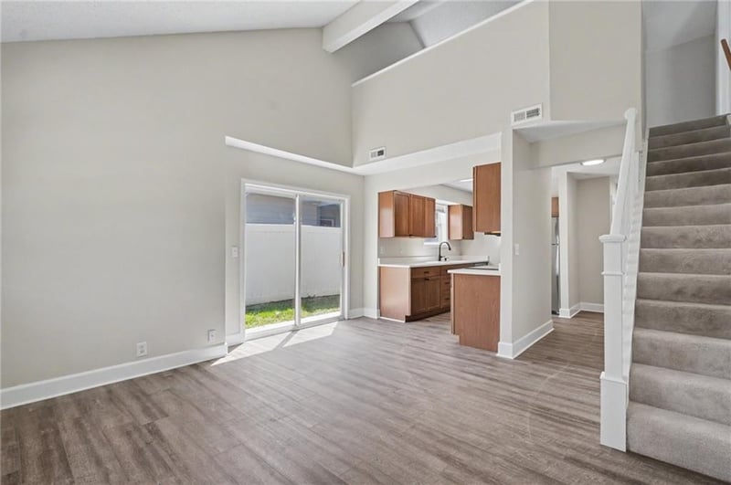 2527 Morningside Dr, Lawrence, KS 66047