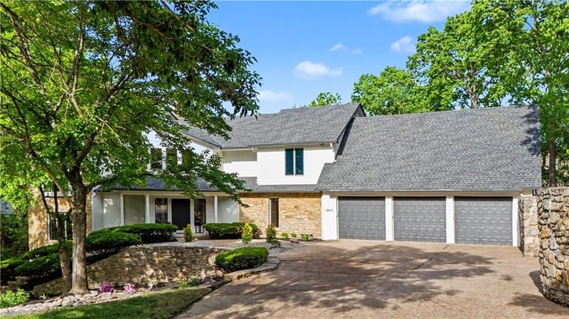 12603 Granada Rd, Leawood, KS 66209