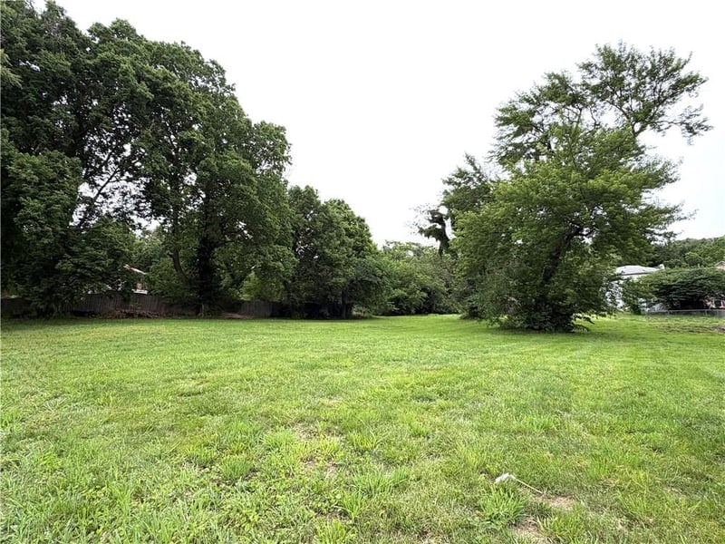 717 - 719 South 10th St, St Joseph, MO 64501