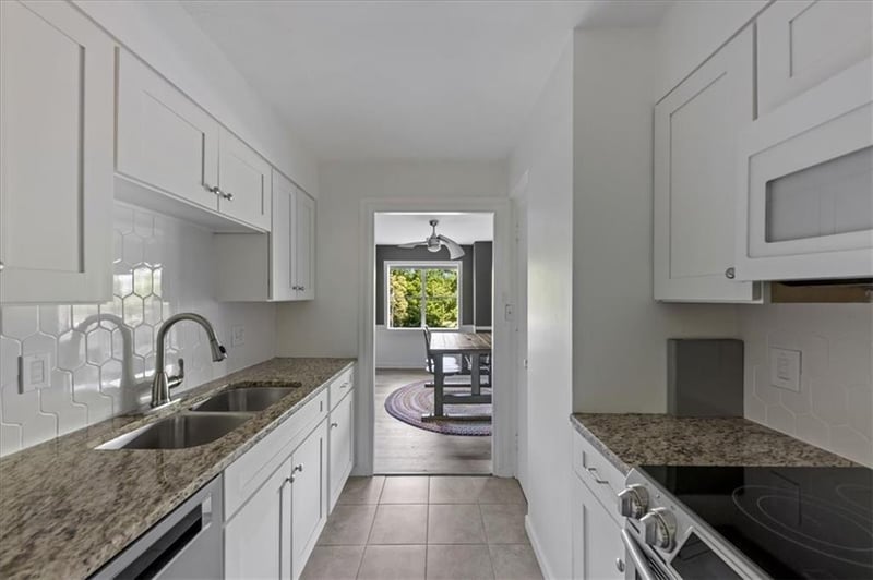 4550 Warwick Blvd #213, Kansas City, MO 64111