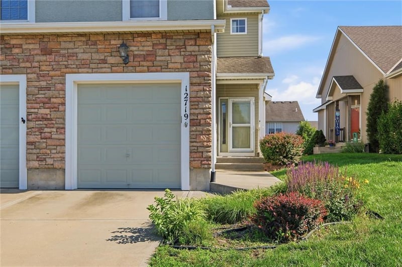 12719 Walker Ave, Kansas City, KS 66109