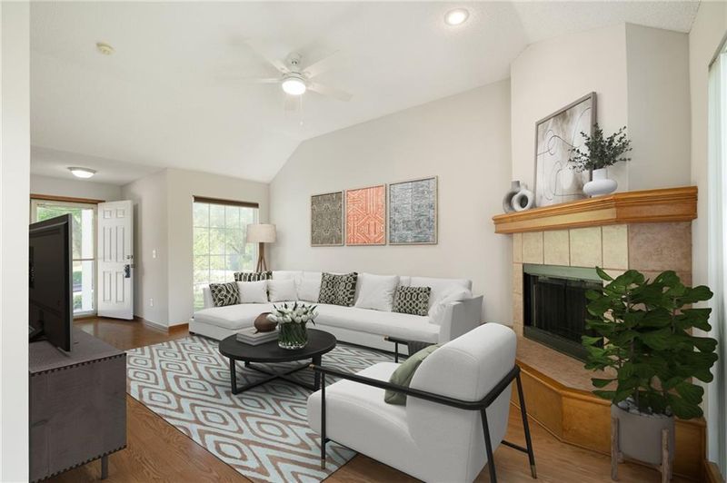 578 W Layton St, Olathe, KS 66061