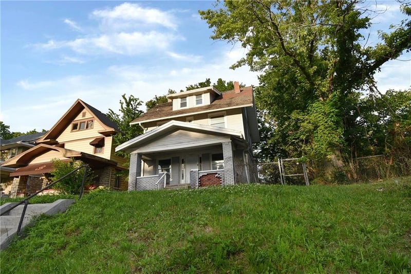 3733 Prospect Ave, Kansas City, MO 64128