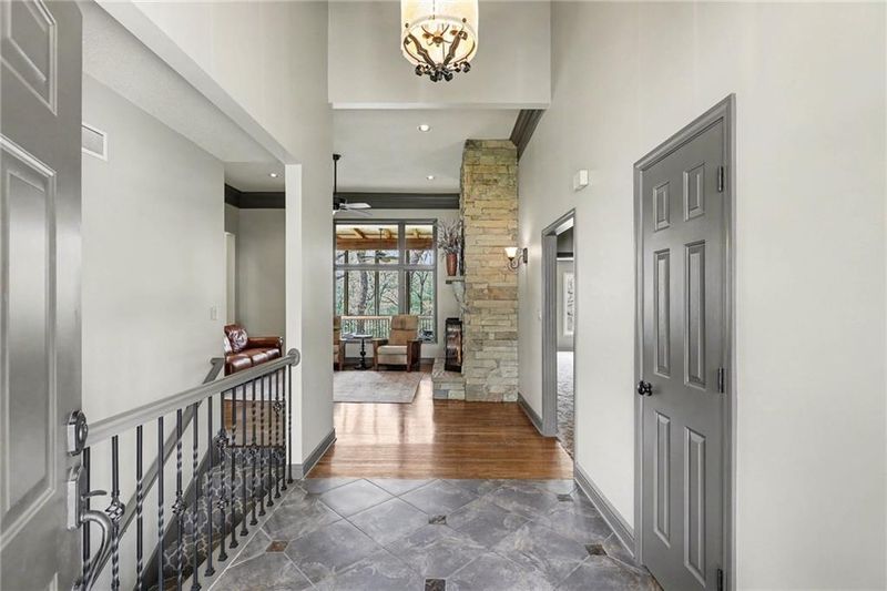2401 SW Whispering Creek Ct, Blue Springs, MO 64015