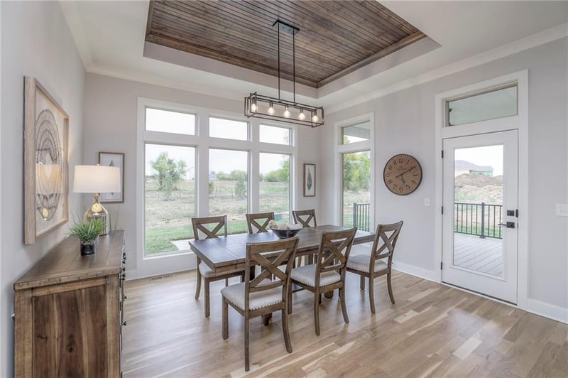 13828 Westgate St, Overland Park, KS 66221