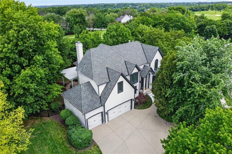 10820 S Cedar Niles Blvd, Olathe, KS 66061