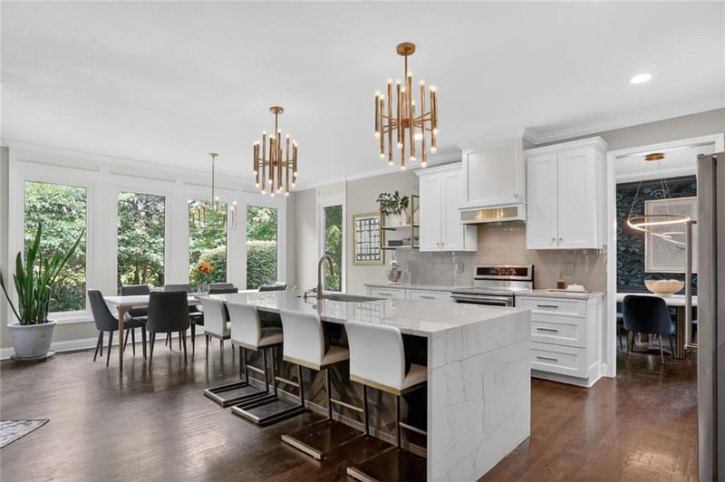 10820 S Cedar Niles Blvd, Olathe, KS 66061