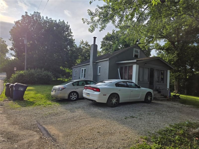 1200 Oak Hill Ave, Lawrence, KS 66044