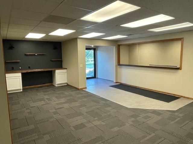 1007 E Saint Maartens Dr, St Joseph, MO 64506