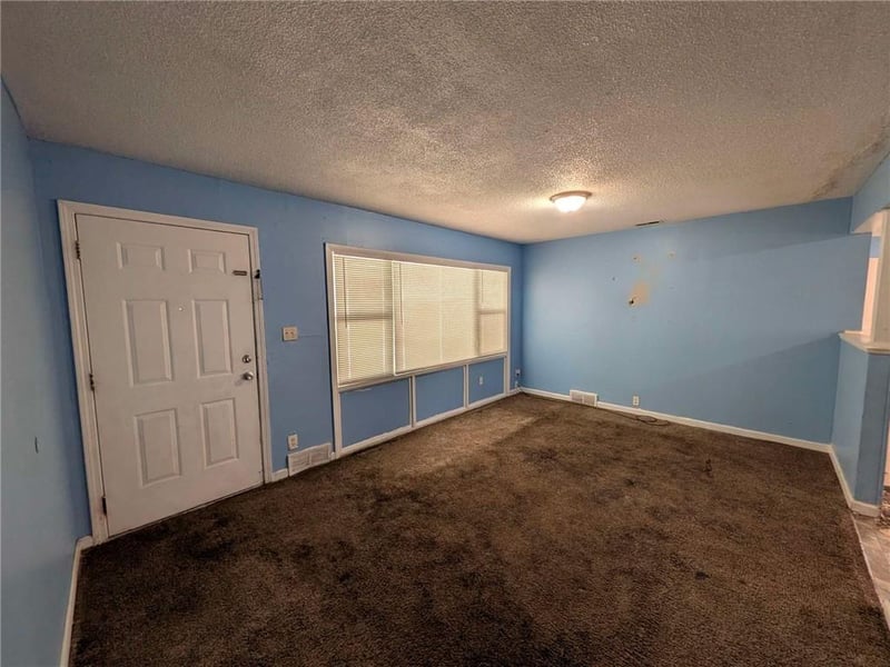 11225 Corrington Ave, Kansas City, MO 64134