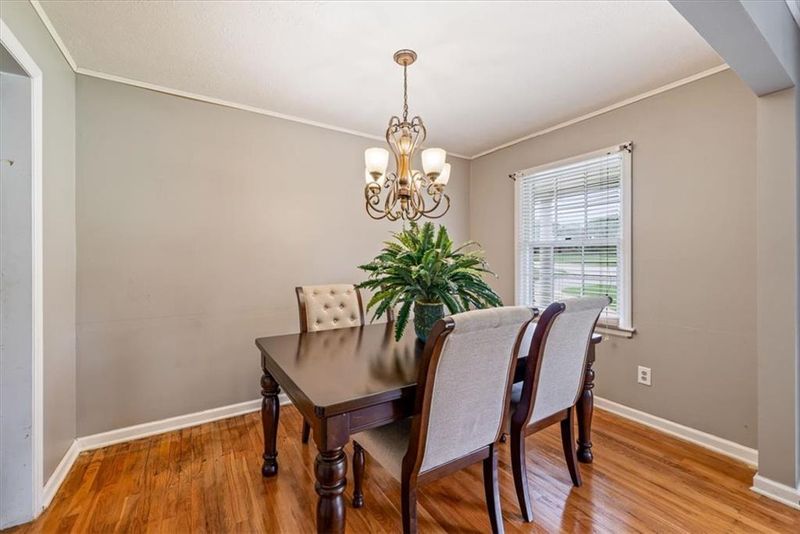 8701 Evanston Ave, Raytown, MO 64138