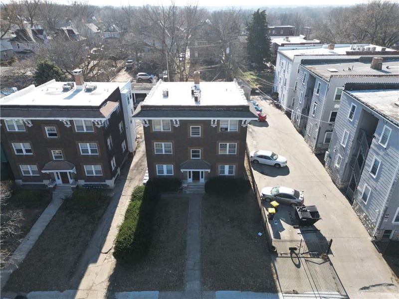 3909 Scarritt Ave, Kansas City, MO 64123