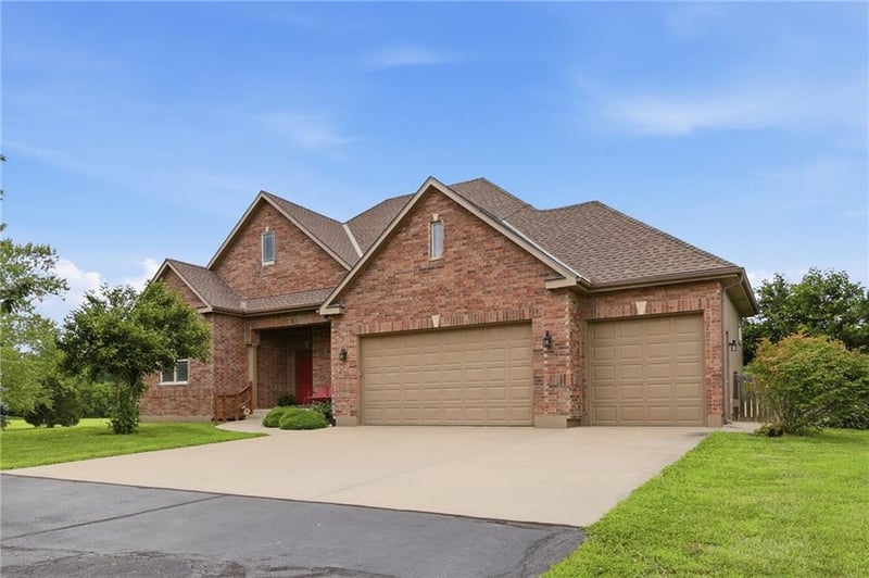 31502 E Heidelberger Rd, Buckner, MO 64016