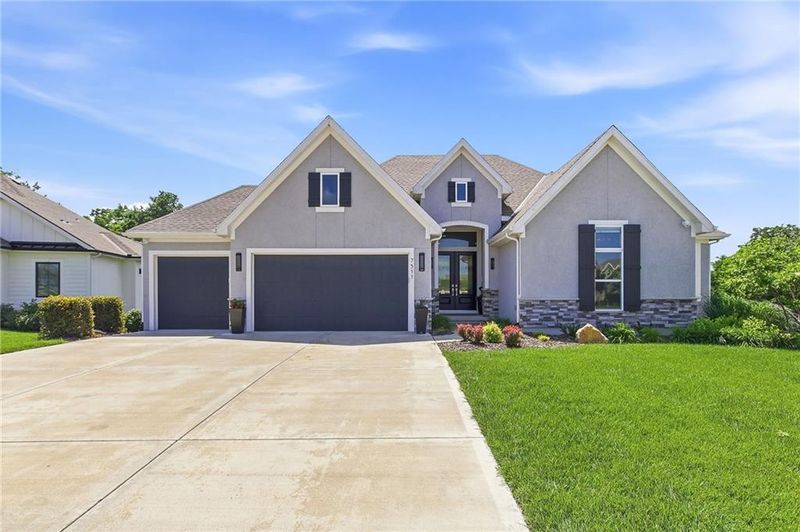 7511 N Gower Ave, Kansas City, MO 64151