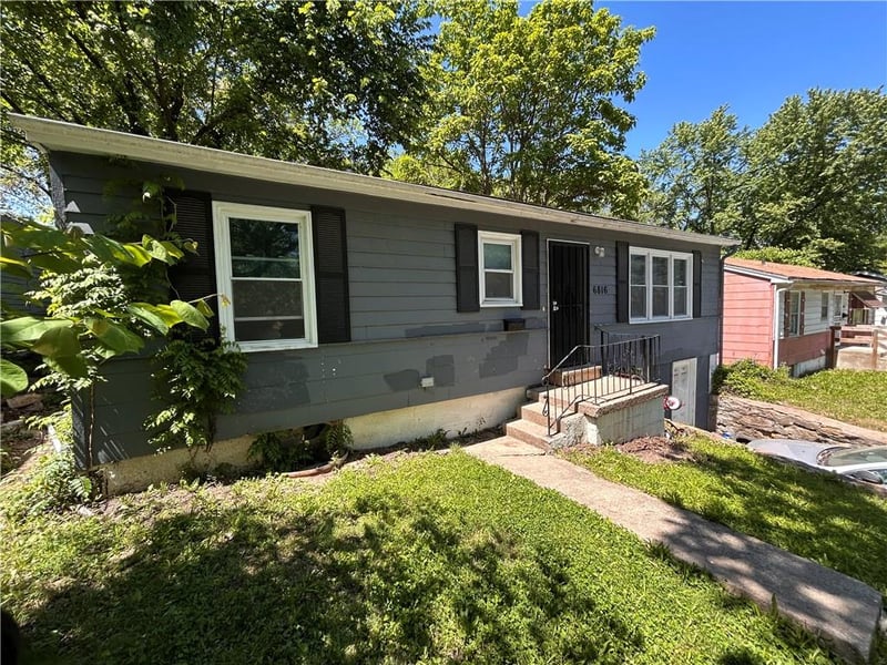 6816 Bales Ave, Kansas City, MO 64132