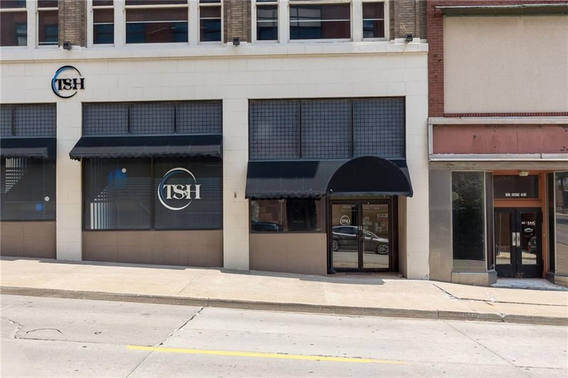 702 Felix St, St Joseph, MO 64501