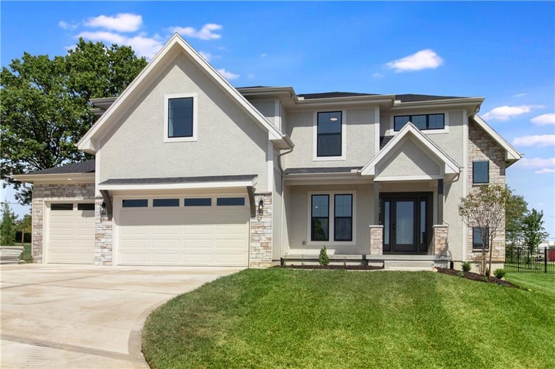 2609 NE Amanda Ln, Blue Springs, MO 64029