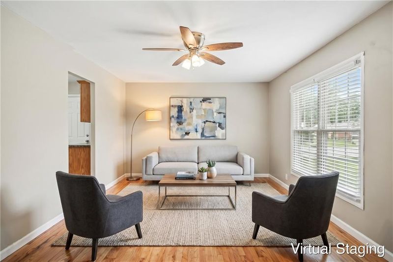 6000 E 152nd St, Grandview, MO 64030