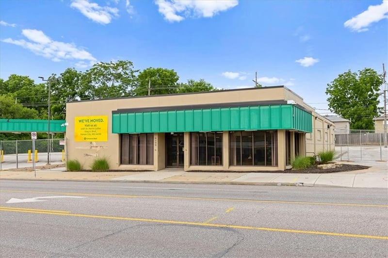 6100 Troost Ave, Kansas City, MO 64110