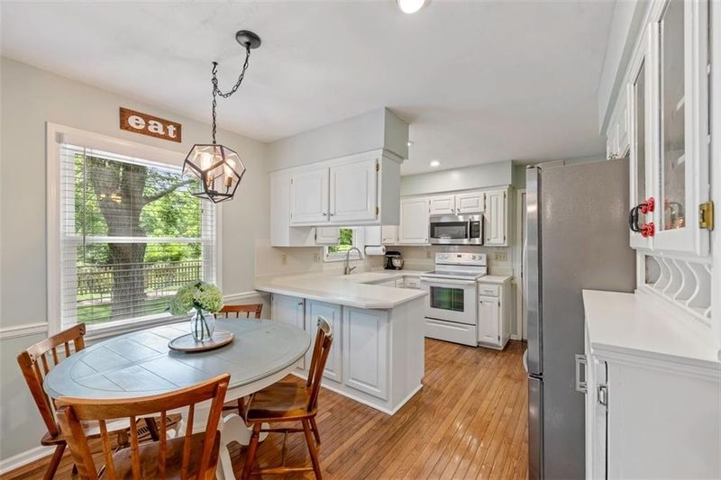 309 N Mesquite St, Olathe, KS 66061