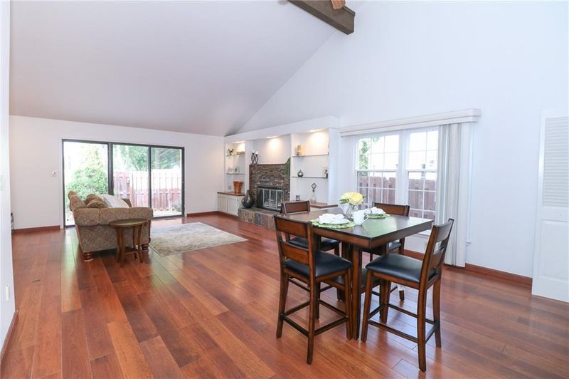 2218 Condolea Ter, Leawood, KS 66209