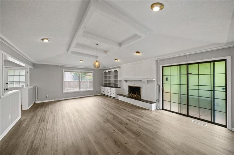 514 Forest Ave, Kansas City, MO 64106