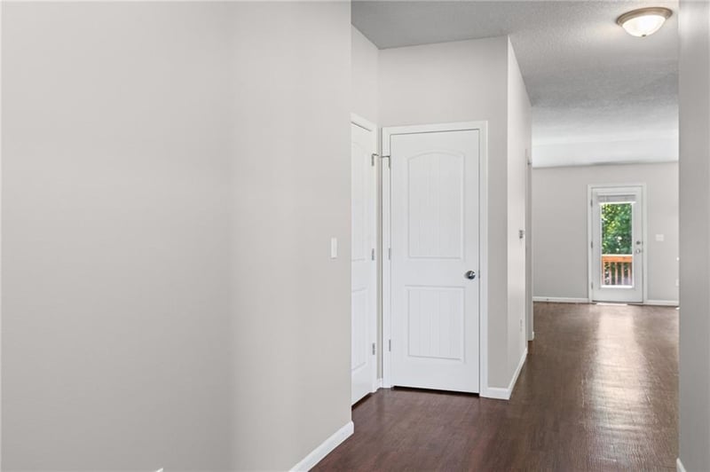 717 Samantha Ln, Belton, MO 64012
