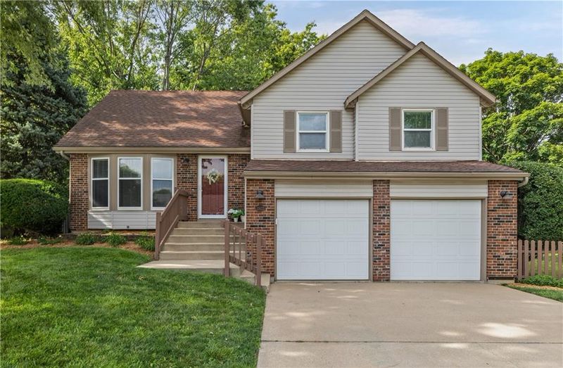 15622 W 125th St, Olathe, KS 66062