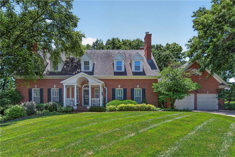 11012 Buena Vista St, Leawood, KS 66211