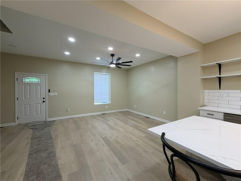 2450 Olive St, Kansas City, MO 64127