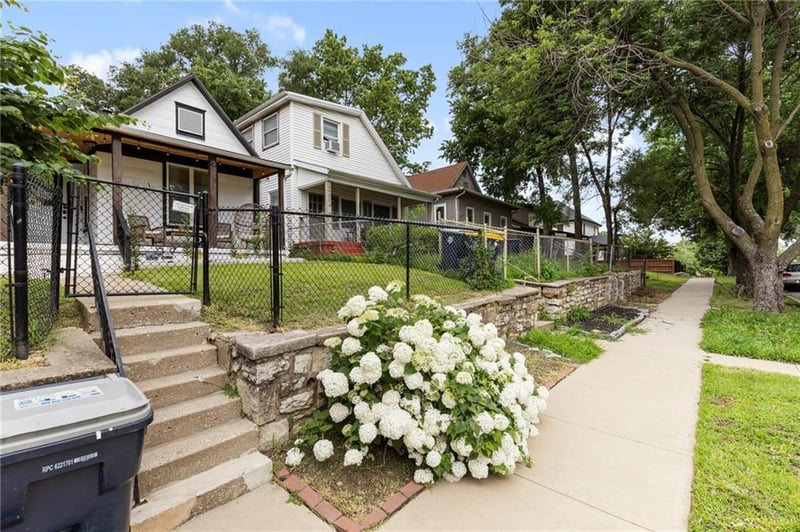 2636 Madison Ave, Kansas City, MO 64108