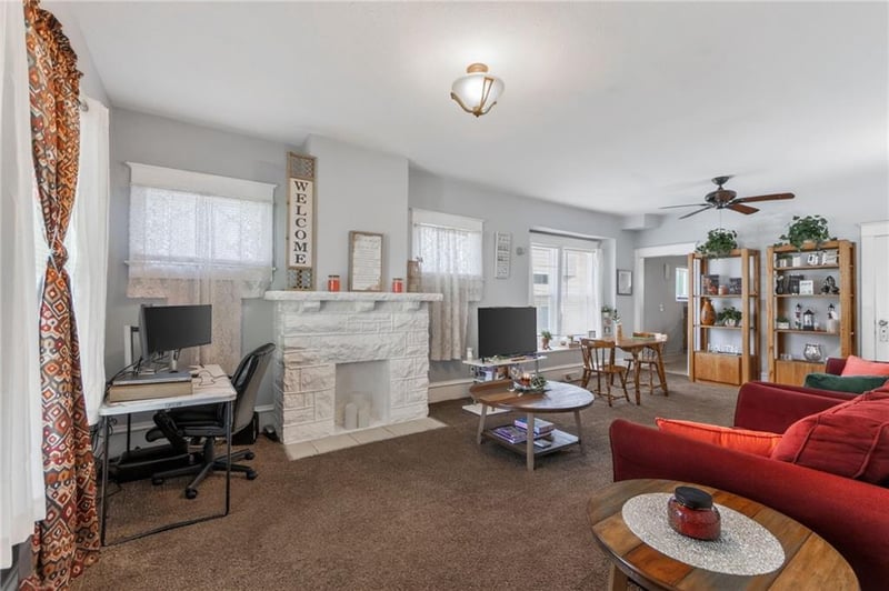 2734 Bales Ave, Kansas City, MO 64128