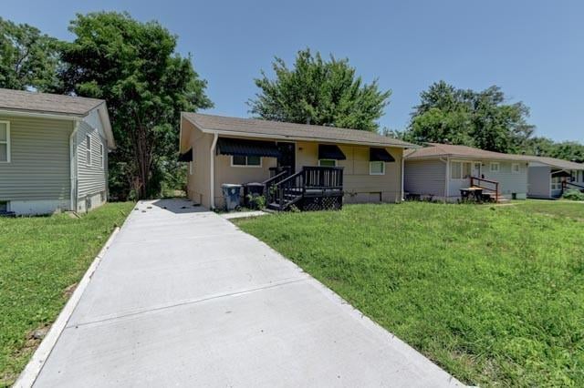 4629 Elmwood Ave, Kansas City, MO 64130