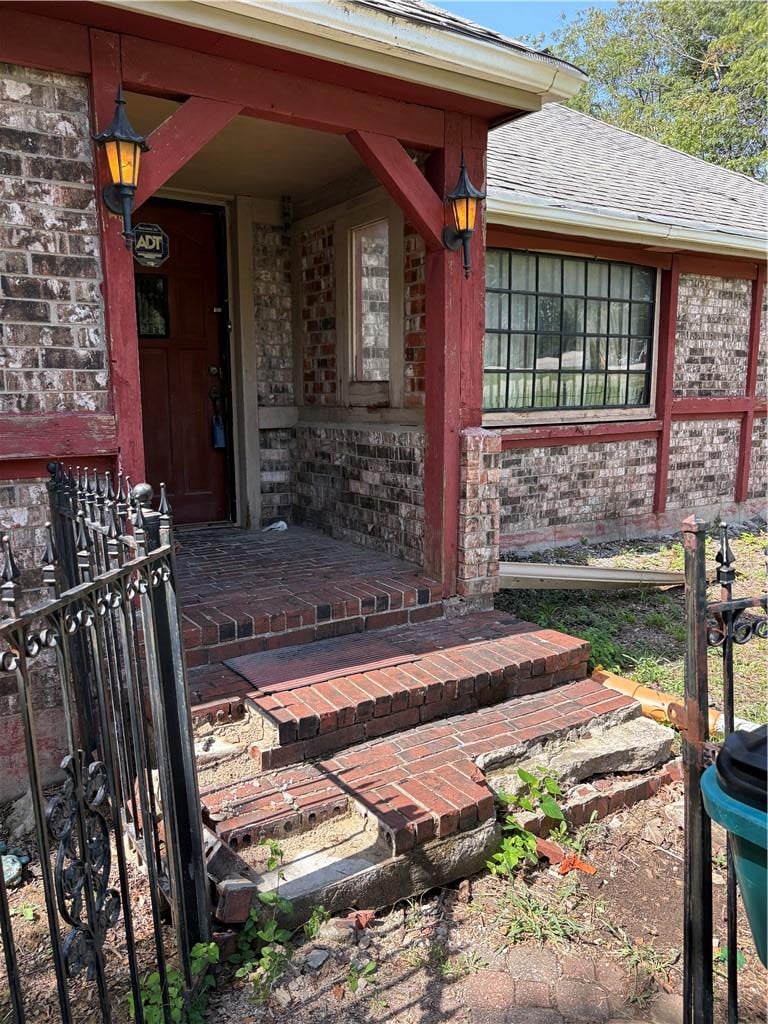 6940 Renner Rd, Shawnee, KS 66217