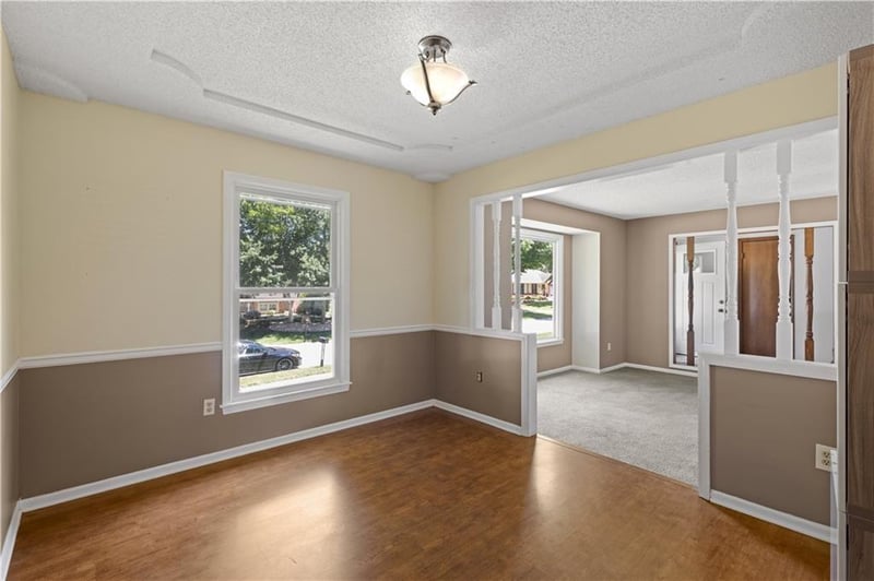 5718 Westgate St, Shawnee, KS 66216