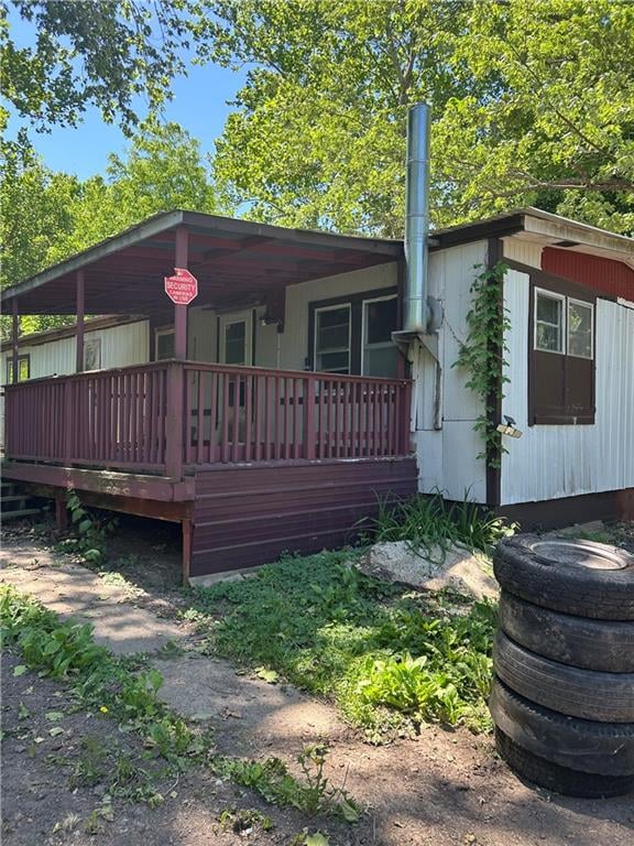 9404 Stillhouse Rd, Liberty, MO 64068